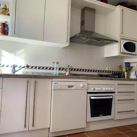 Semesterbostad Charming House In With Secure Garden *