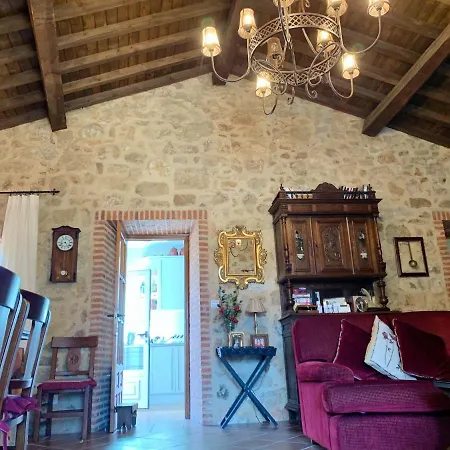 Charming House In With Secure Garden Aldehuela de la Boveda